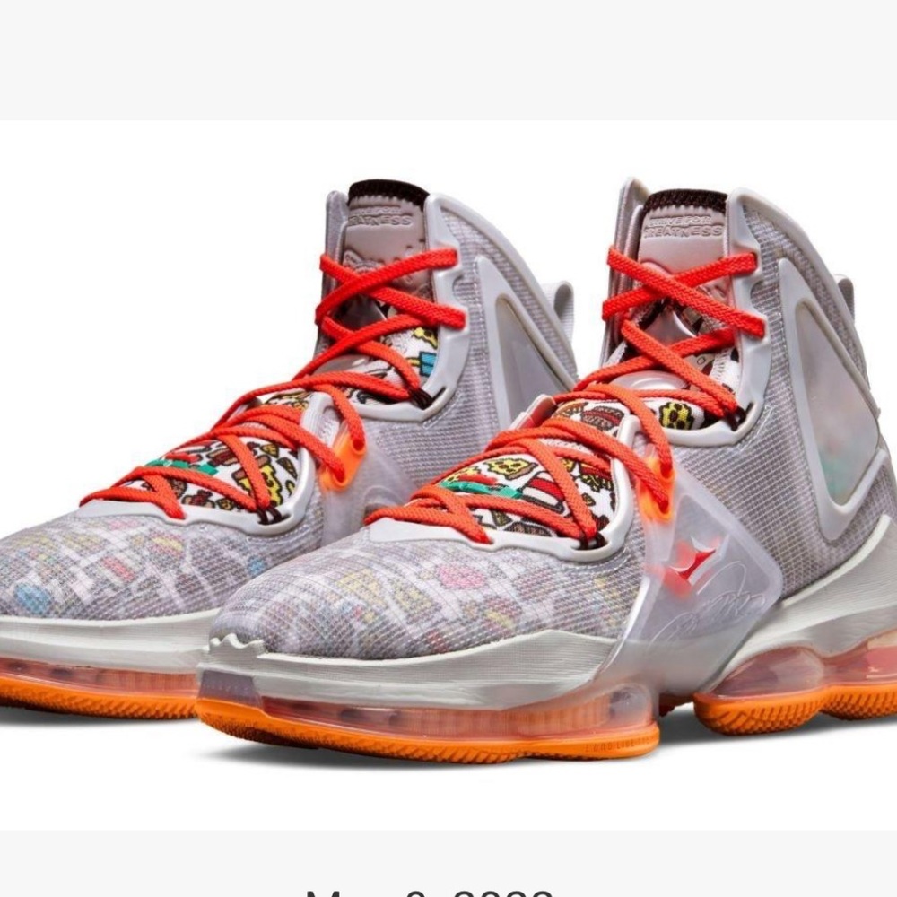 Nike LeBron XIX "Grey‎ Fog" 11 Grey/Orange Used